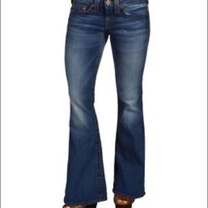 Petite flare jeans